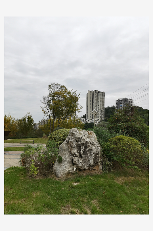 舒适清新的户外环境-众图网