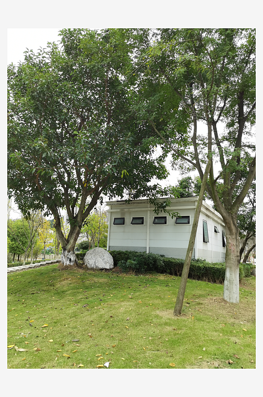 悠闲舒适的户外环境-众图网