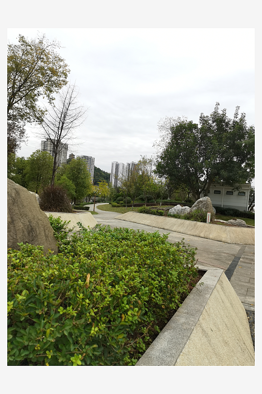 悠闲舒适的户外环境-众图网