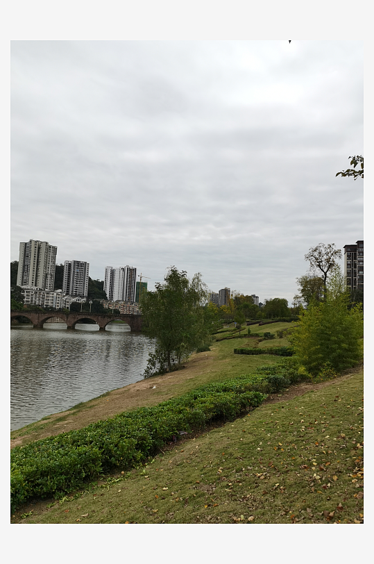 舒适宜居的休闲公园环境-众图网