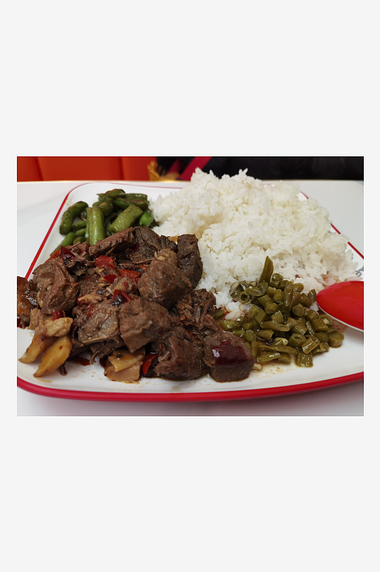 美味营养牛肉套饭-众图网