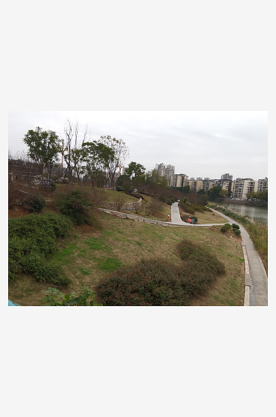 休闲城市河畔风光-众图网