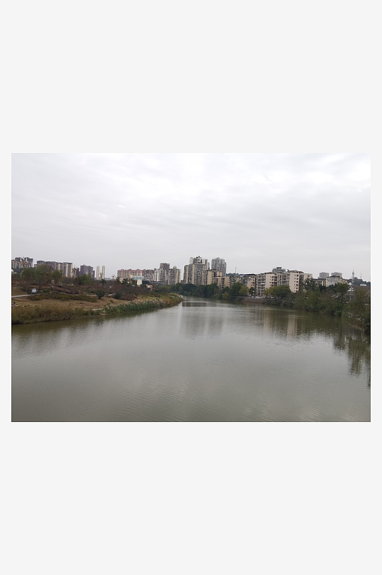 休闲城市河畔风光-众图网