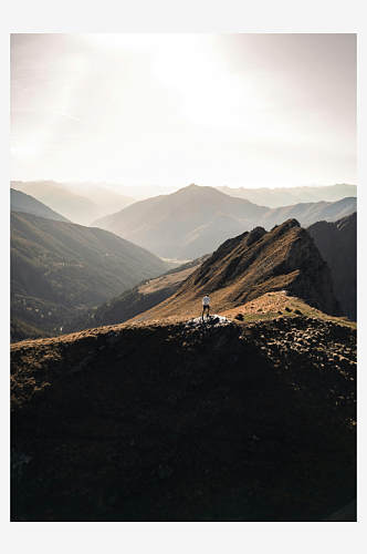 山川森林风景风景图