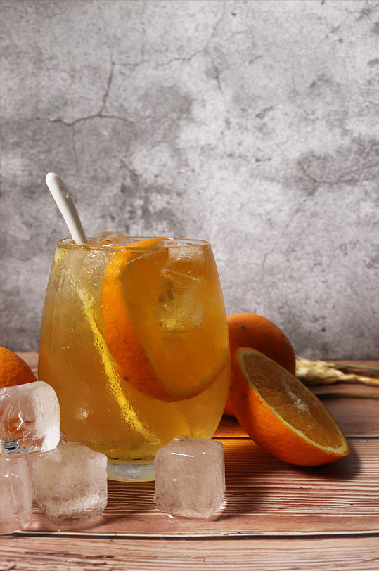 冰镇橙汁饮料果茶插图夏季摄影照片