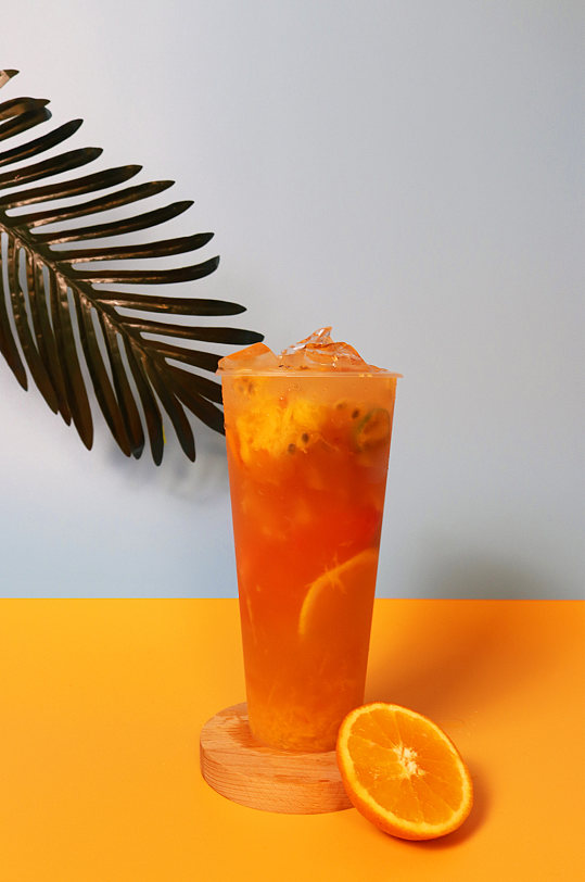 橙汁大杯果汁饮料果茶插图夏季摄影照片