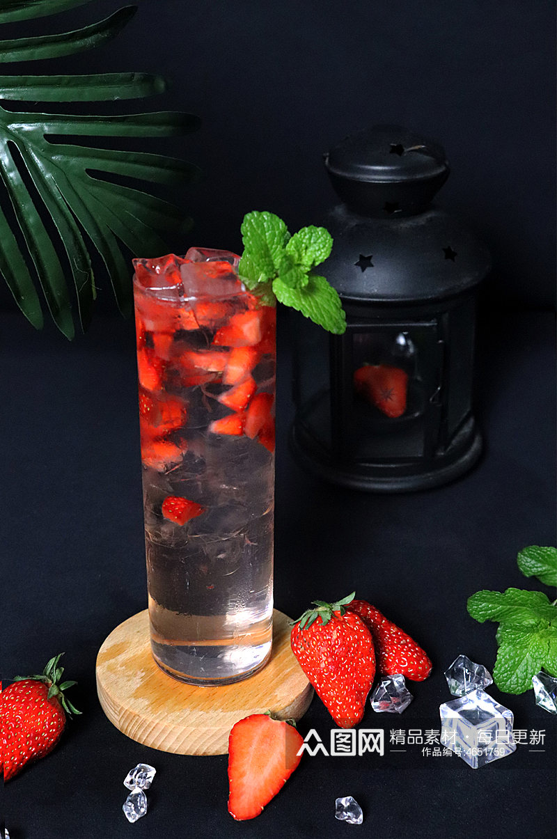 草莓汽水鸡尾酒饮料果茶插图夏季摄影照片素材