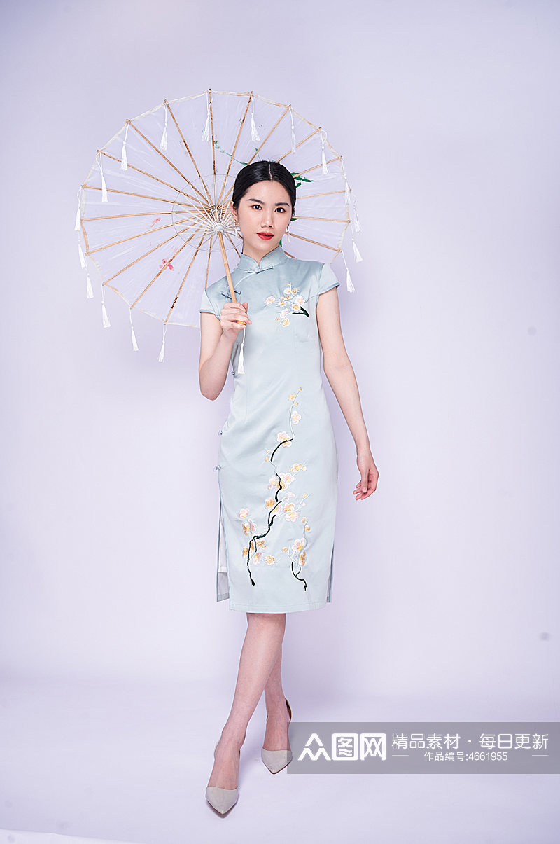 中式淡雅旗袍走姿商业摄影图片照片素材