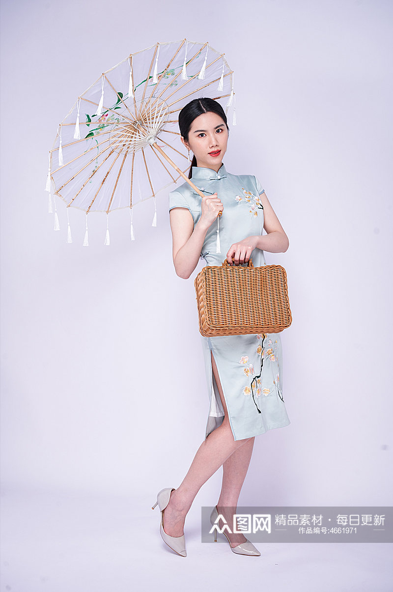 国潮美女手提编织篮商业摄影图中式元素素材