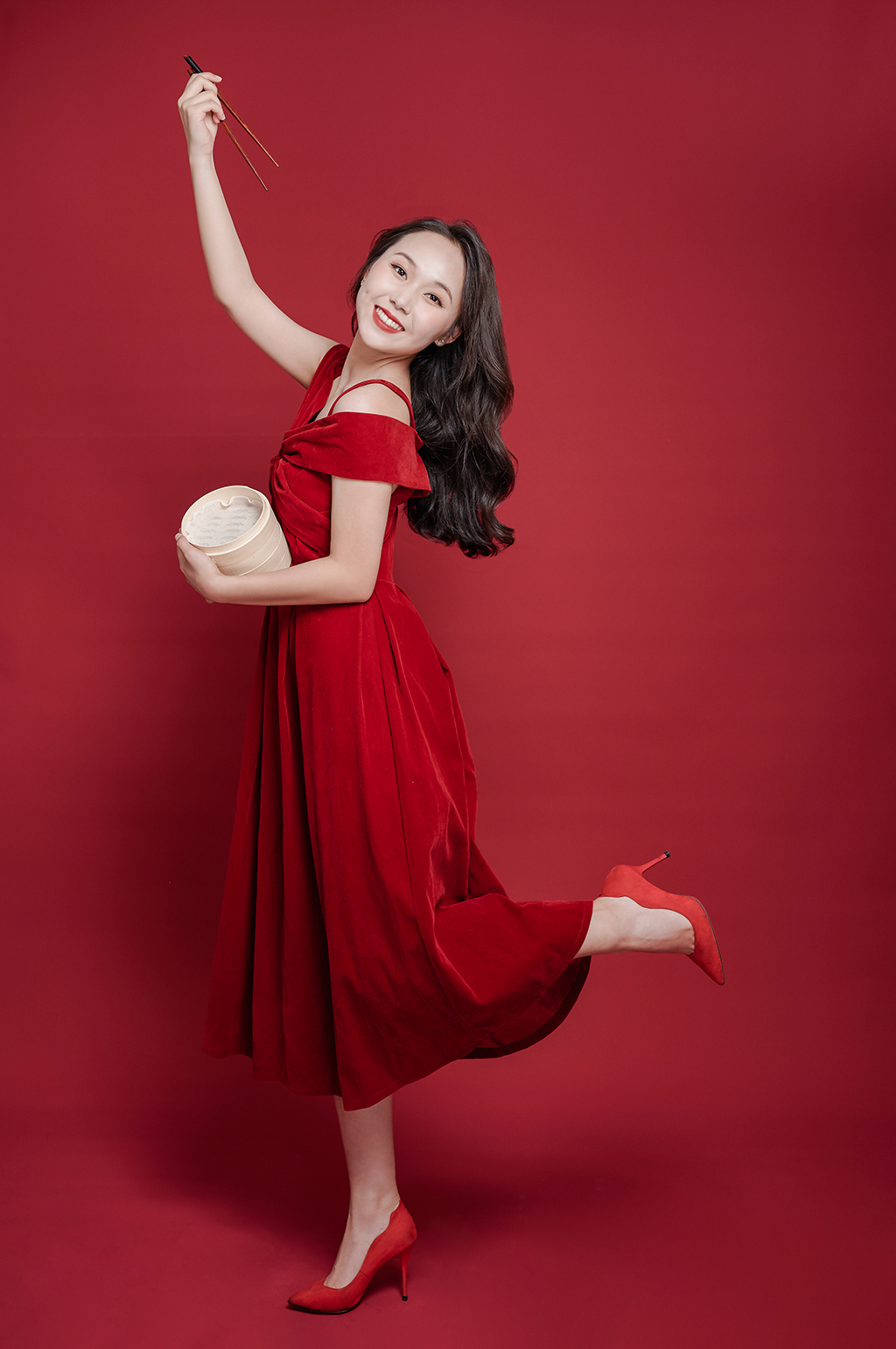 新年美食喜慶女性購(gòu)物精修人物攝影圖片素材