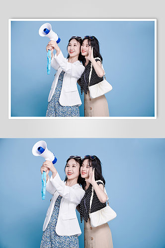职业女性双人喇叭电商活动购物人物摄影图