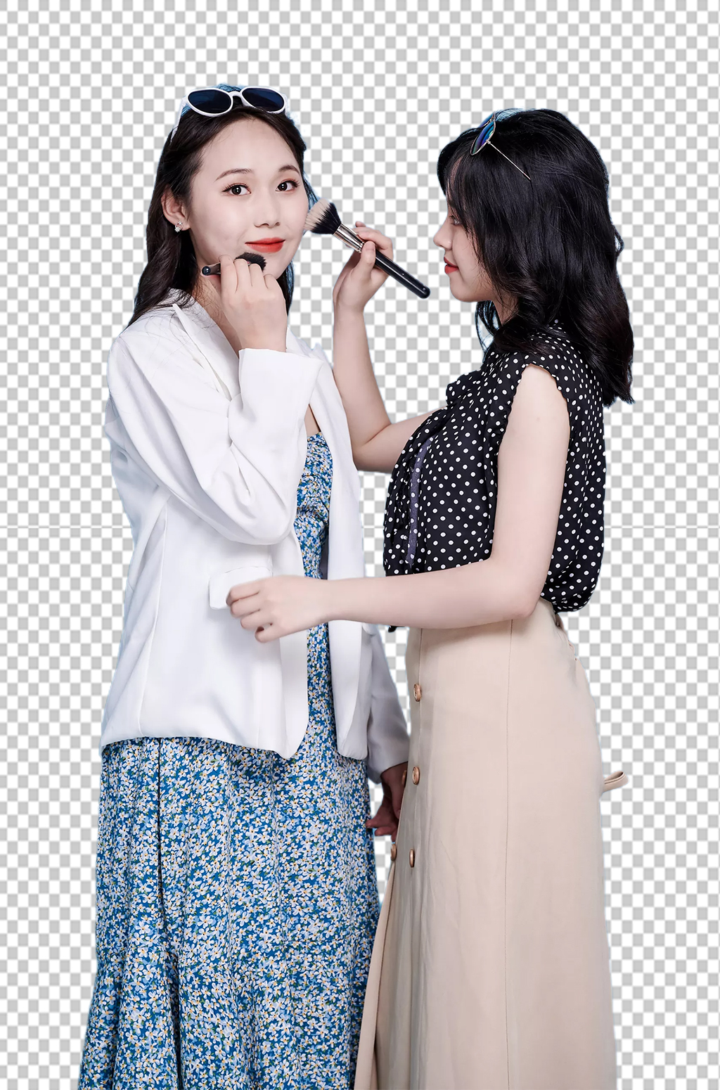 女生双人电商美妆化妆刷购物PNG摄影图素材