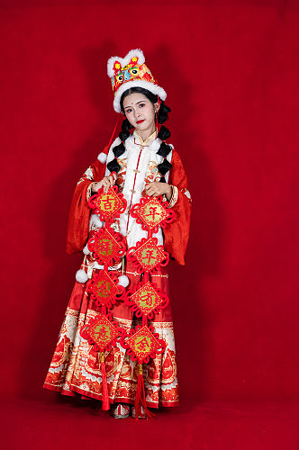 新年中国结对联汉服女生人物PNG摄影图