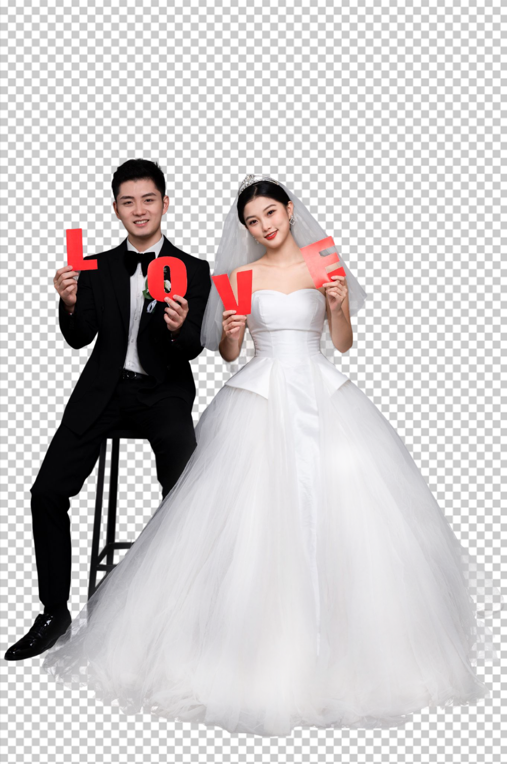 LOVE手举牌婚纱照男女人物PNG摄影图素材