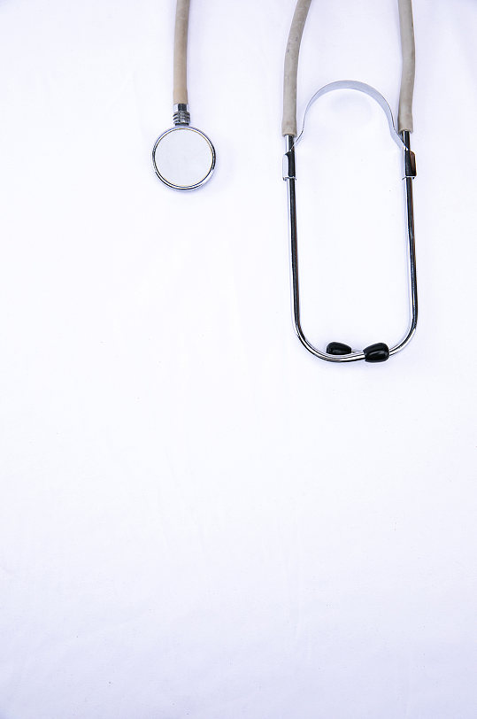 医用听诊器西医医疗物品摄影图片-众图网