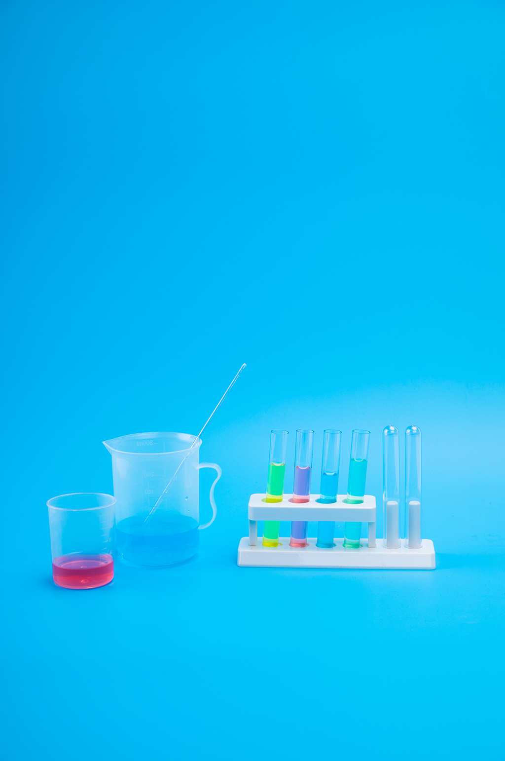 玻璃器皿医学化学实验西医医疗物品摄影图片素材