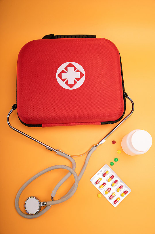 急救包听诊器胶囊西医医疗物品摄影图片-众图网