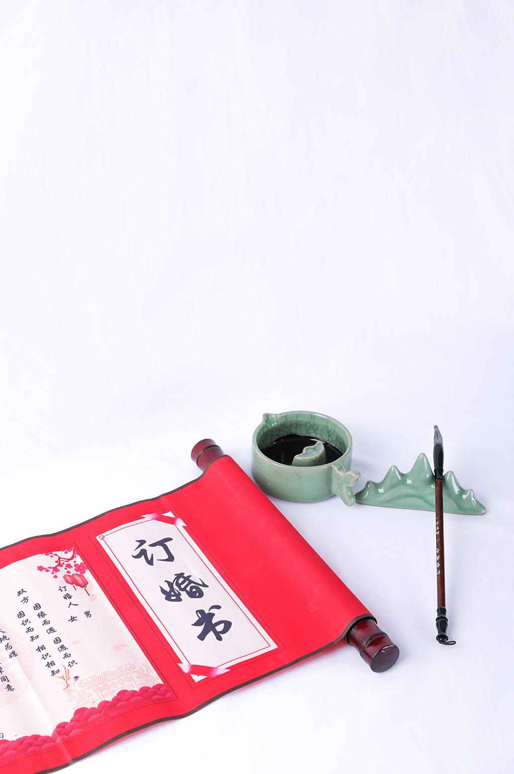 红色中式订婚习俗毛笔情人节摄影图片素材