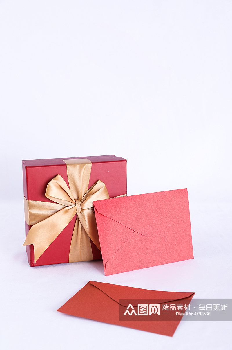 红色浪漫信封精美礼物盒情人节摄影图片素材