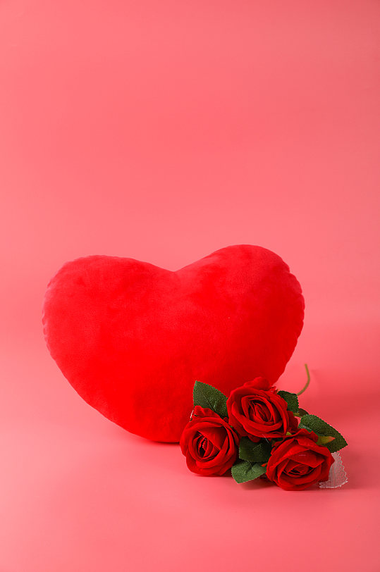 红色浪漫爱心玫瑰花情人节摄影图片