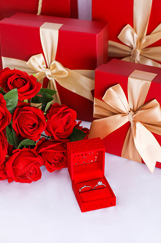 浪漫玫瑰钻戒盒礼物214情人节摄影图片