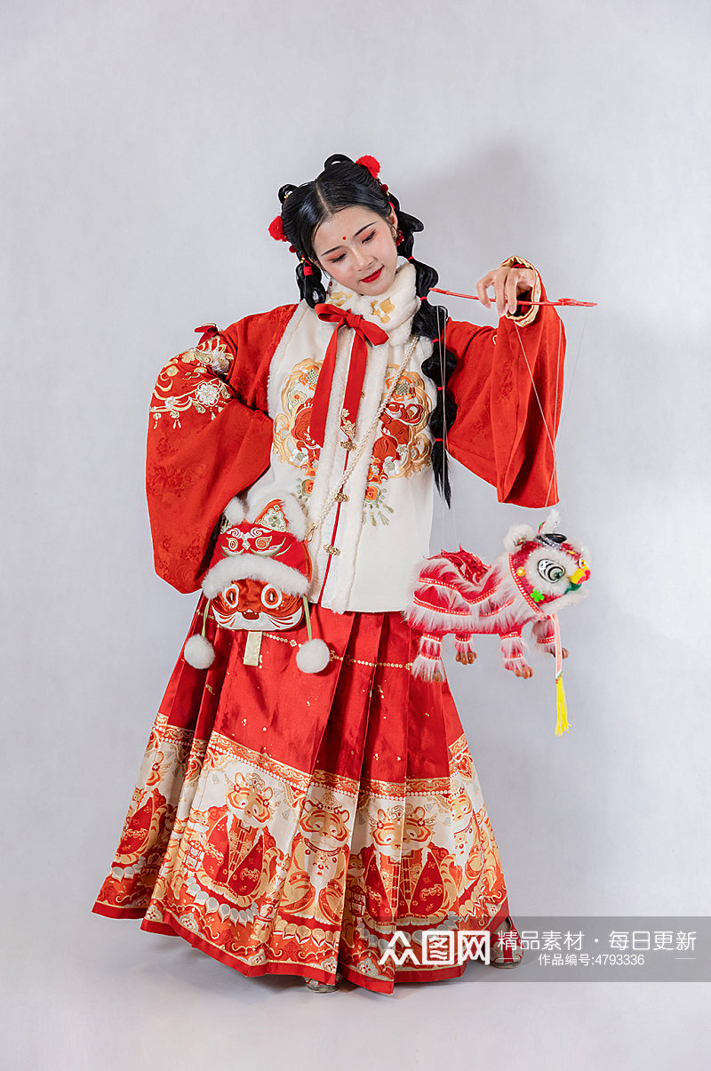 年兽提灯美女新年汉服人物摄影精修图片素材