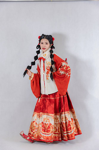 俏皮可爱站姿美女新年汉服人物摄影精修图片