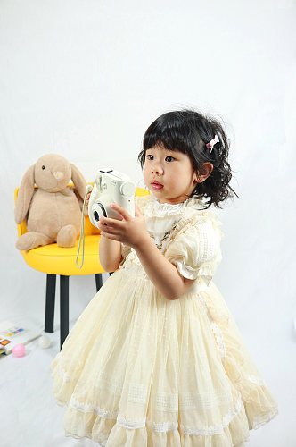 摄影小女孩儿童节人物摄影图照片元素