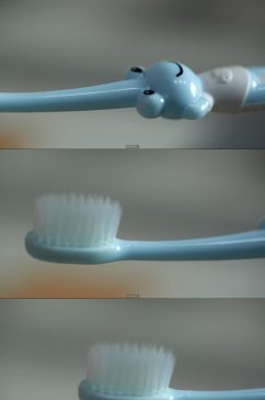 牙刷牙杯牙具清洗牙刷实拍
