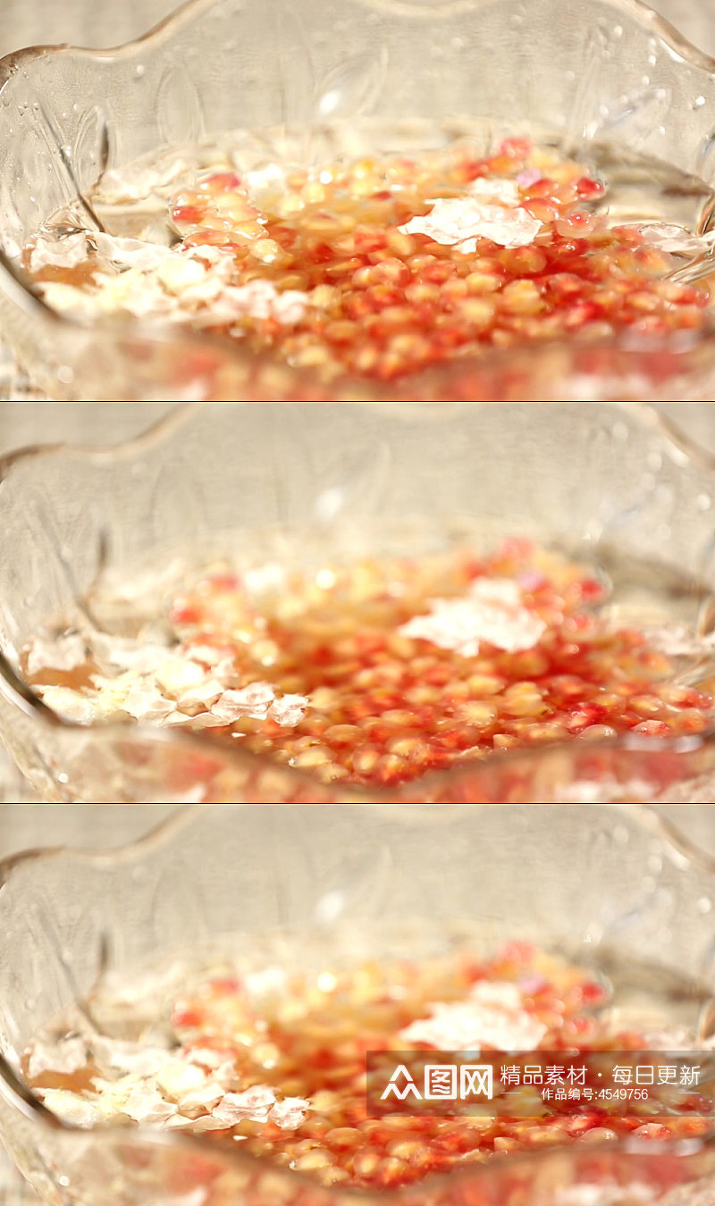 清水剥石榴籽的窍门视频素材