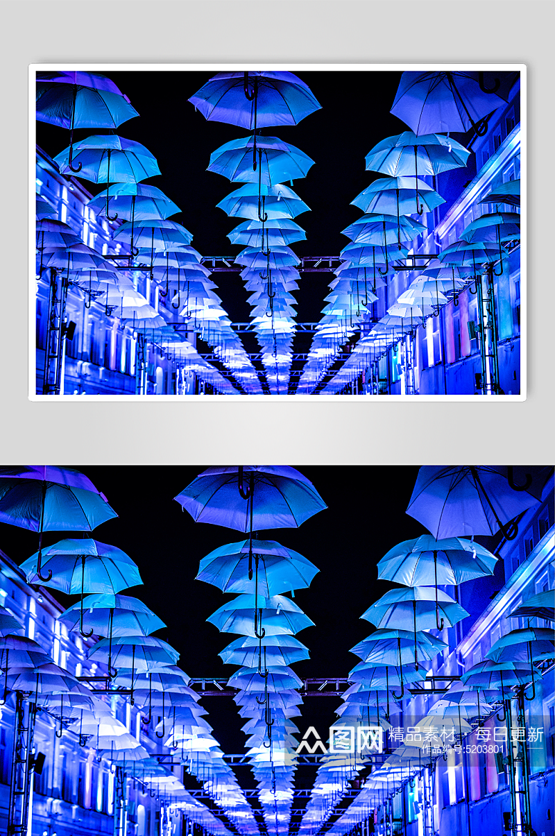 蓝伞艺术装置图片素材