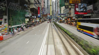 中国香港干道有轨电车行驶实拍视频素材-众图网