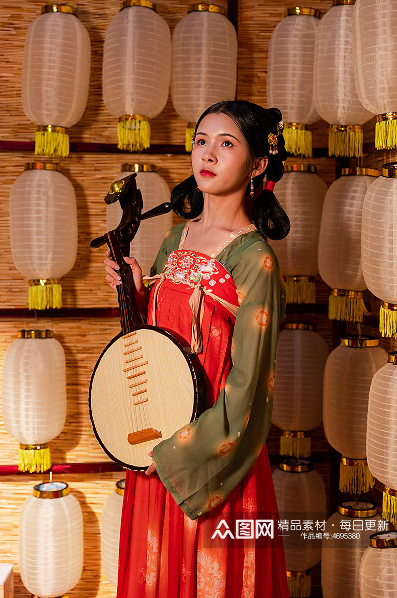 中国风唐制古装汉服女性月琴人物精修摄影图素材
