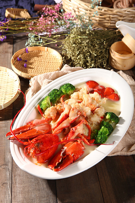 广式鲜美小龙虾美食菜品摄影图片