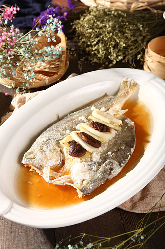家常菜品特色清蒸鱼美食菜品摄影图片
