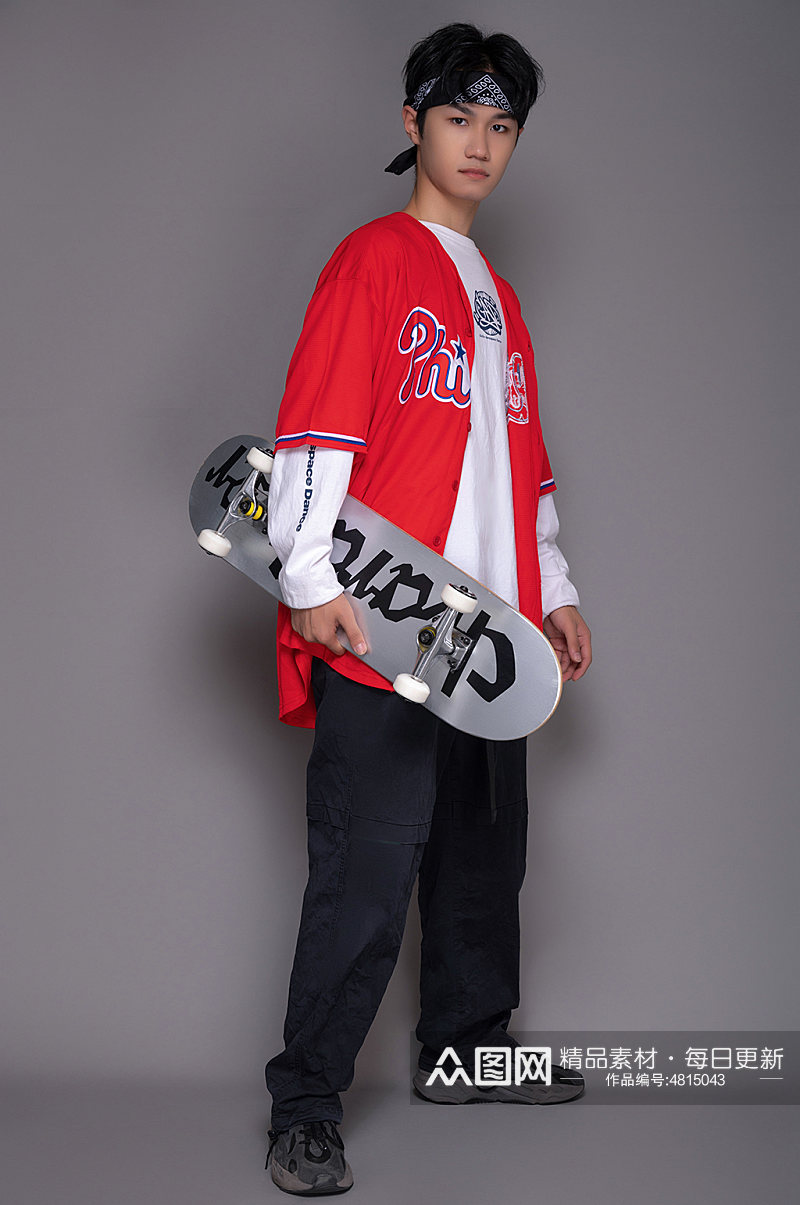 嘻哈潮流滑板运动青年街舞少年人物摄影图片素材