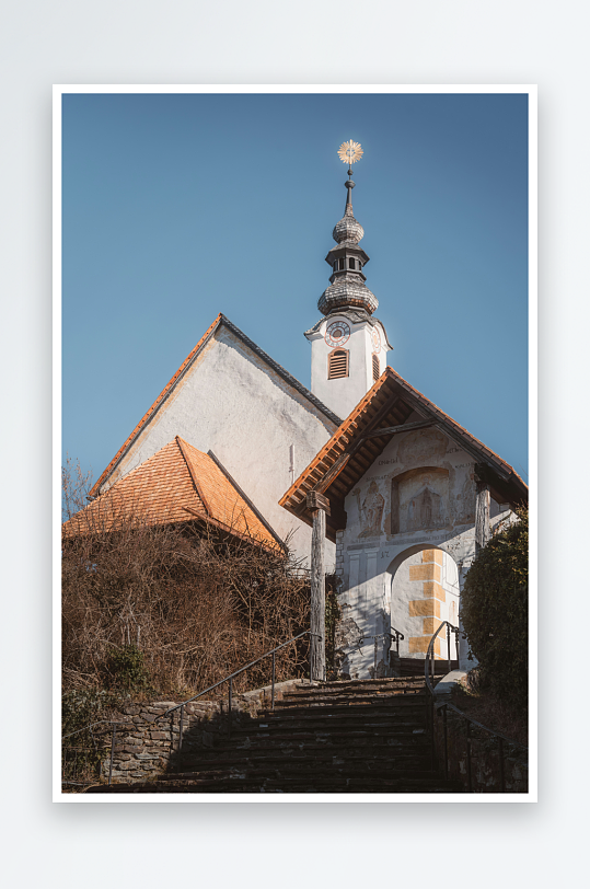 乡村教堂建筑外观-众图网