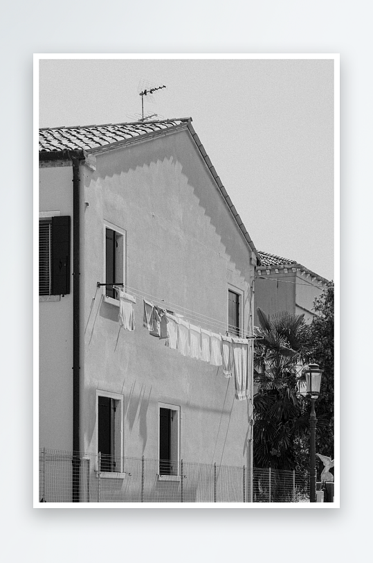 住宅外景与晾晒衣物-众图网