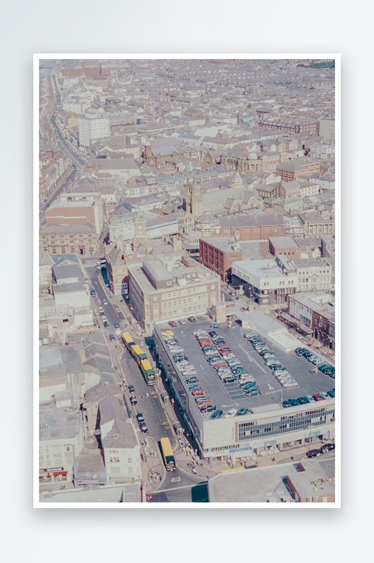 城市俯瞰视角下的建筑与街道-众图网