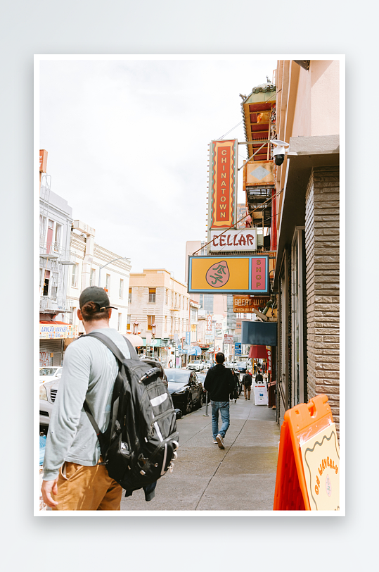 城市街道行人行走场景-众图网