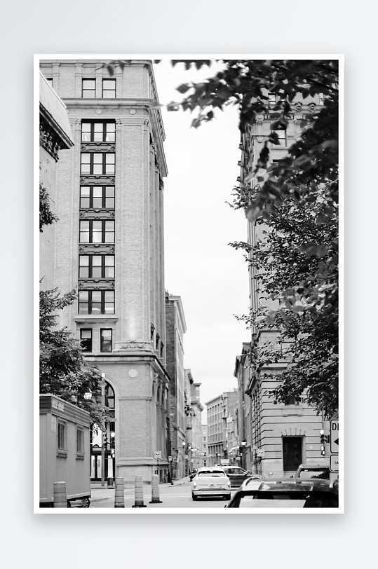 城市街道黑白建筑景观-众图网