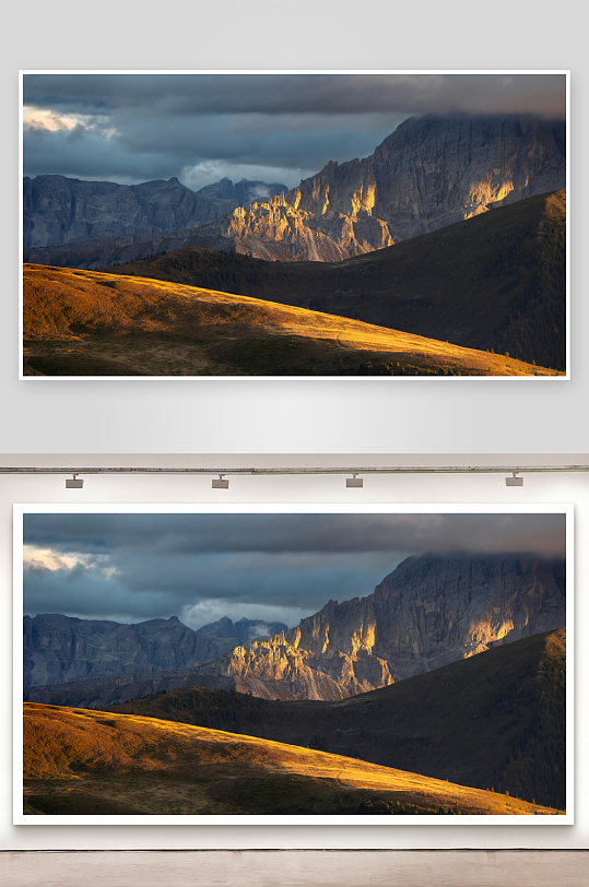 夕阳照耀下的山脉风光-众图网