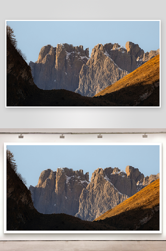 山峰在晨光中耸立-众图网