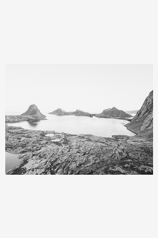 山湖地貌黑白景观-众图网
