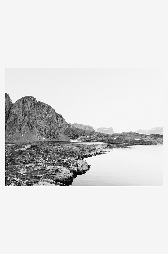 山湖静景黑白风光-众图网