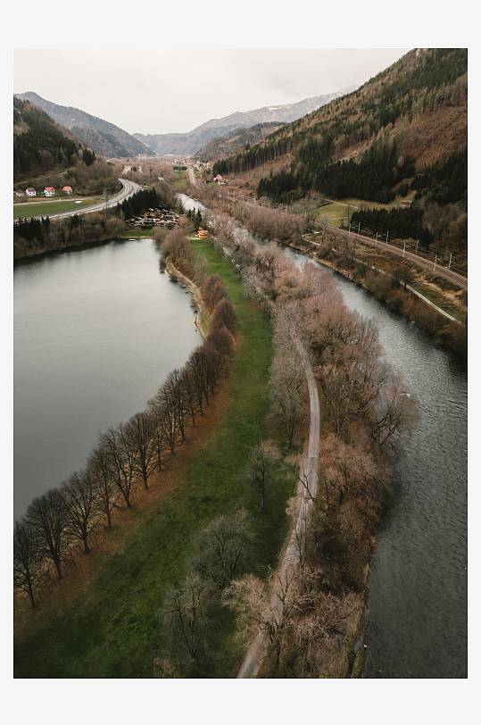 山谷河流与道路航拍-众图网