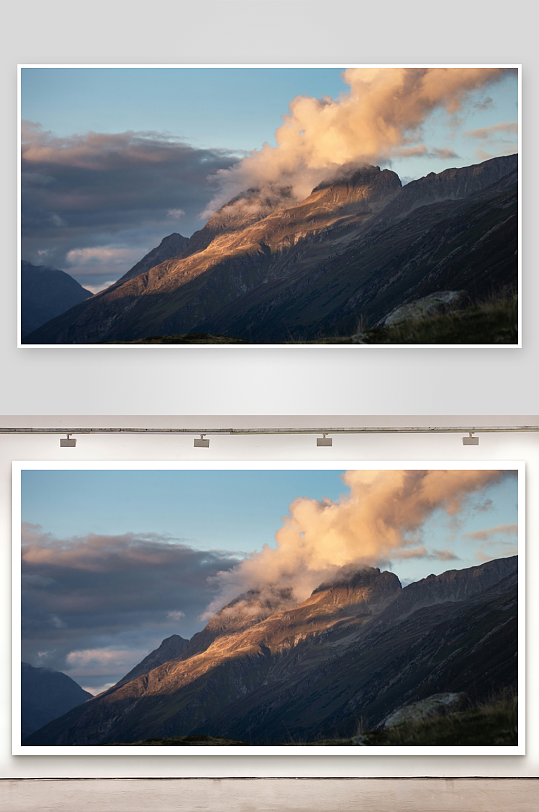 日落时分的山脉云雾景观-众图网