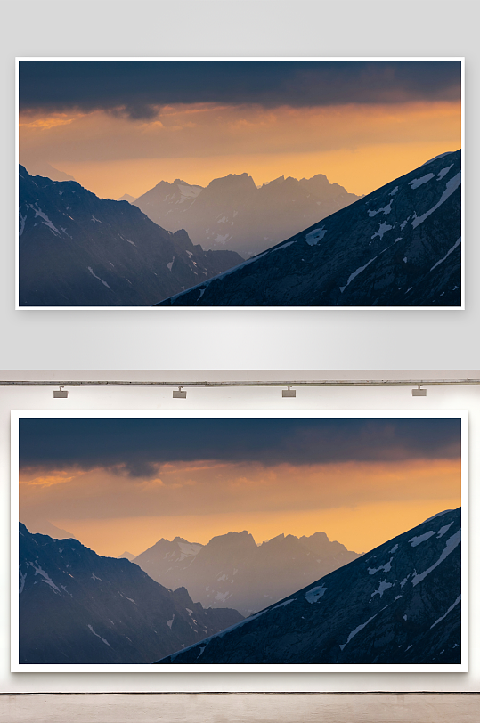 日落时分的雪山山脉-众图网