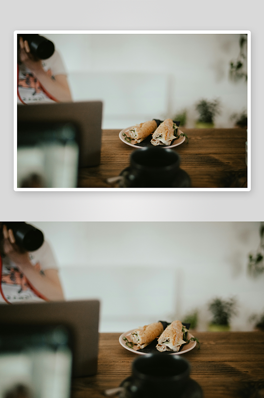 木桌上的三明治与咖啡-众图网