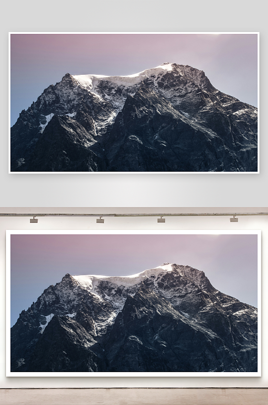 雪山峰顶壮丽景色-众图网